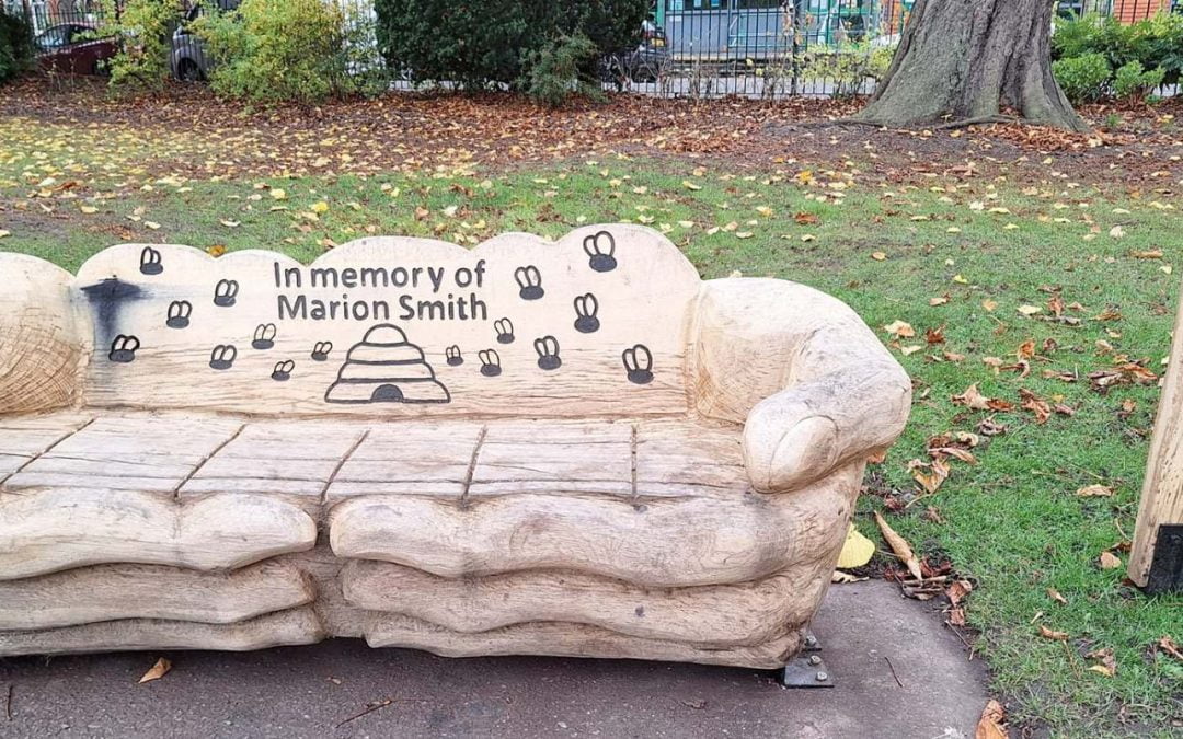 Why Businesses Use Chainsaw Art for Branding and Attractions